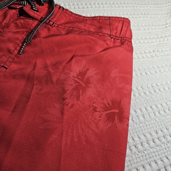 First Wave Swim Trunks Size 10/12 - Picture 8 of 9